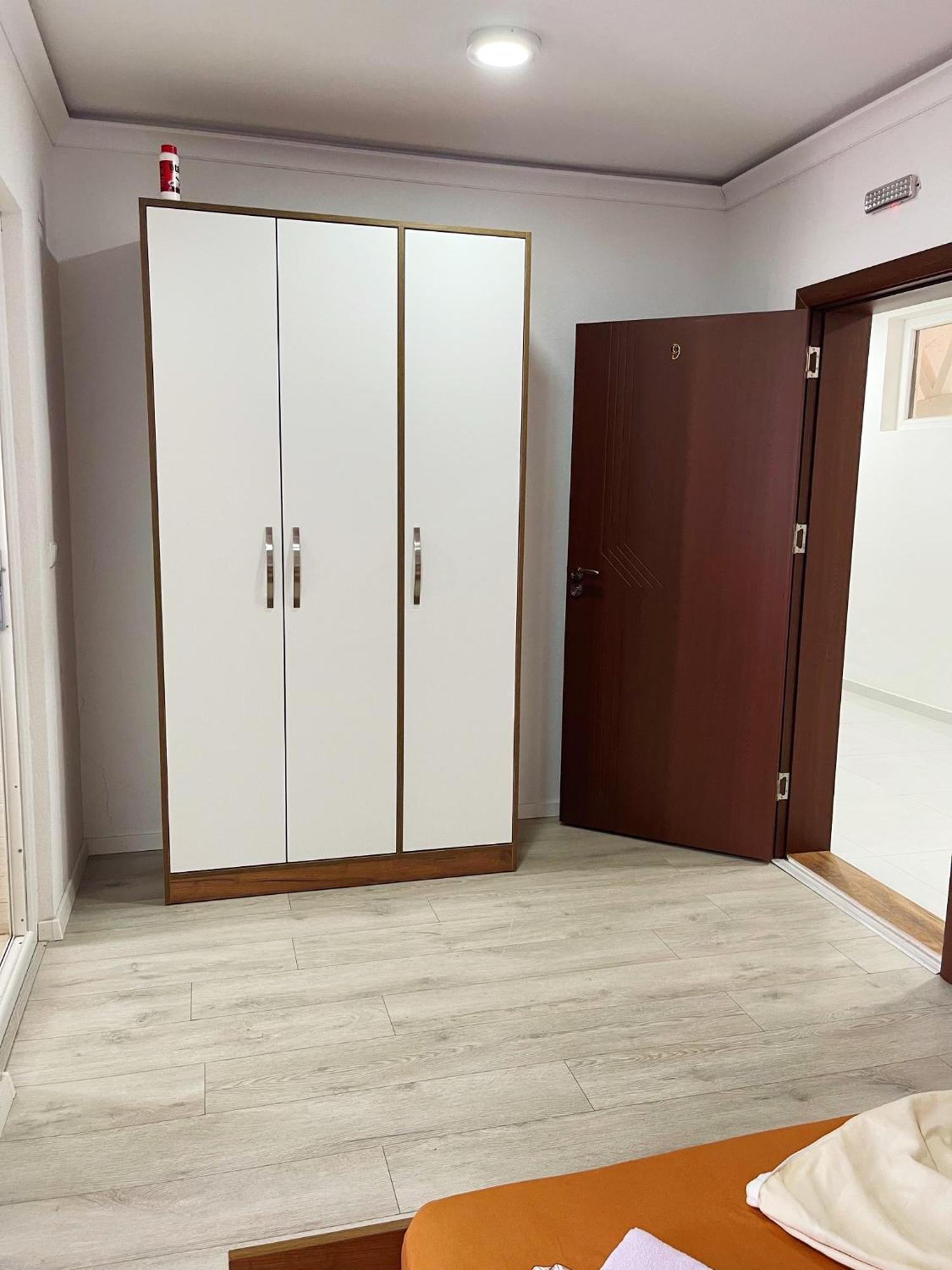Infinity Plaza Hotel Gjakova Экстерьер фото